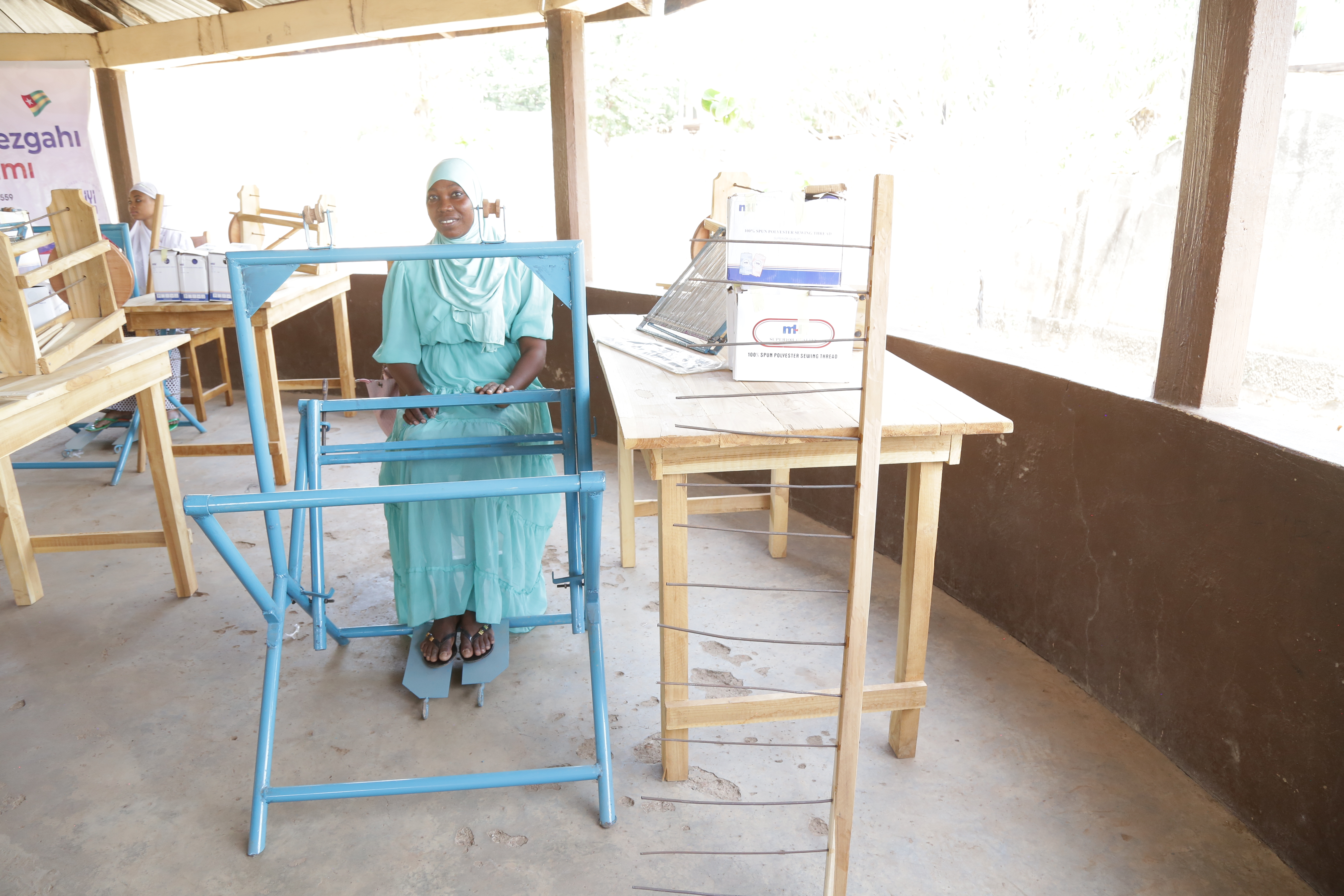 Machines à tisser : un soutien à l’autonomisation des femmes à Sokodé