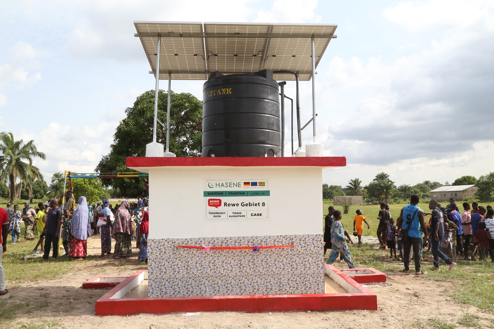 Inauguration de forages réalisés par la fondation HASENE.