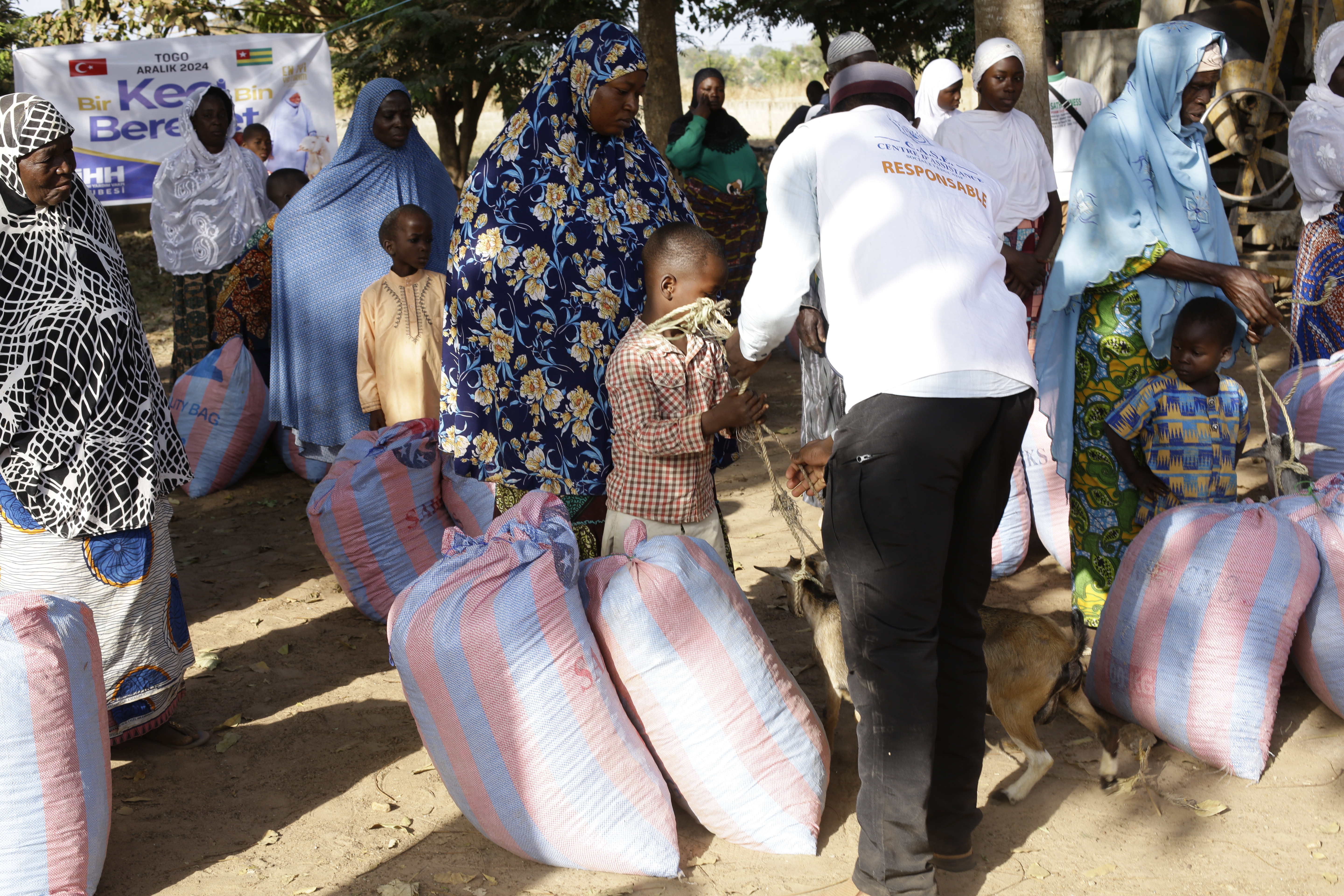 don de chèvres aux orphelins de sotouboua
